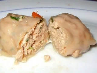 Rezept: DIM SUM mit pikanter Hähnchenfüllung DIM SUM mit pikanter Hähnchenfüllung - Rezept