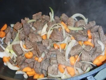 Rindergulasch - Rezept - Bild Nr. 7