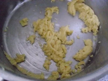 Schweingulasch scharf mit Weißkohlgemüse - Rezept - Bild Nr. 9