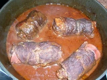 Rezept: Rouladen italienisch mit Mortadella und Nudeln Bild Nr. 7 Rouladen italienisch mit Mortadella und Nudeln - Rezept - Bild Nr. 7