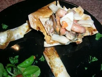 Filoteigkörbchen mit Meeresfrüchten (leckere unkomplizierte Vorspeise) - Rezept