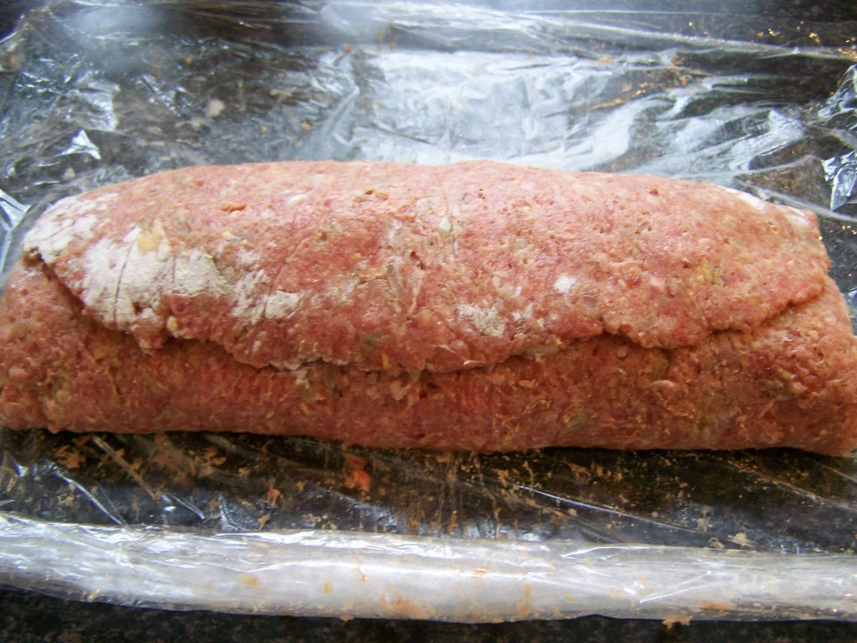 gefüllte Hackfleischrolle - Rezept - Bild Nr. 4900