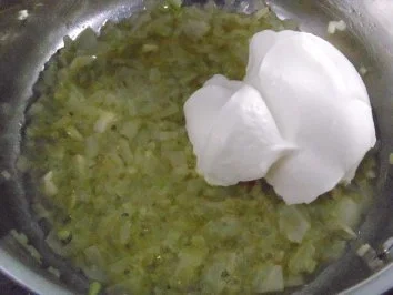 Kalbskotelett in Bavaria-blue-Sauce ~  Bavarian-blue-Spinat ~ Sekt-Graupen-Risotto ~ pochi - Rezept - Bild Nr. 17