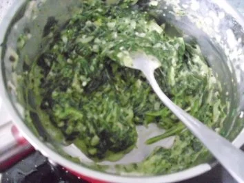 Kalbskotelett in Bavaria-blue-Sauce ~  Bavarian-blue-Spinat ~ Sekt-Graupen-Risotto ~ pochi - Rezept - Bild Nr. 18