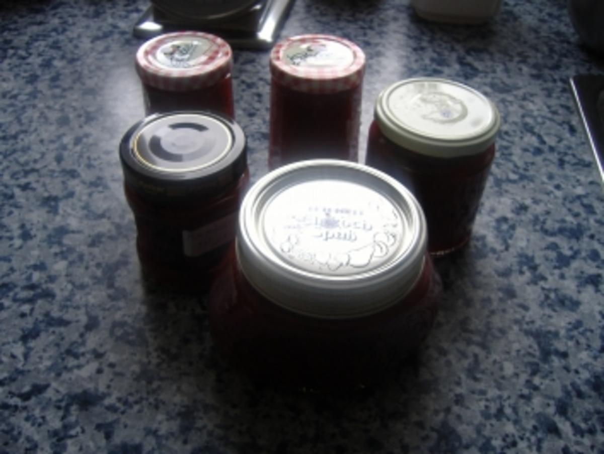 Pflaumenmarmelade mit Grapefruit - Rezept - kochbar.de