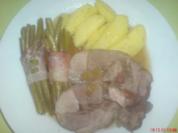 Lammrollbraten, Bohnenpäckchen dazu Rosmarinkartoffeln - Rezept