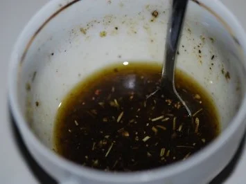 Rezept: "Pizza Prosciutto" mit allem Drum und Dran Bild Nr. 10 "Pizza Prosciutto" mit allem Drum und Dran - Rezept - Bild Nr. 10