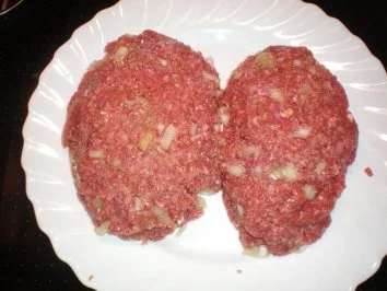 Gefüllte Hacksteaks mit Djuvec-Reis - Rezept - Bild Nr. 4