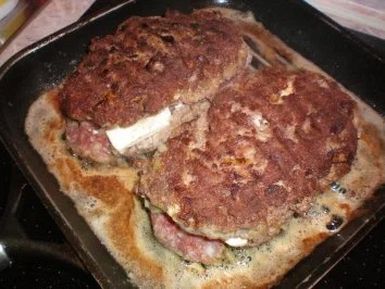 Gefüllte Hacksteaks mit Djuvec-Reis - Rezept - Bild Nr. 5