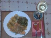 Seelachs zu Gurkengemüse und Butterkartoffeln - Rezept