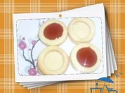 Ischler Feingebäck mit Hagebuttenkonfitüre - Rezept