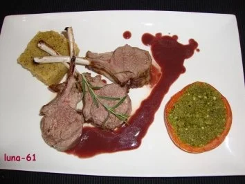 Rezept: LAMMKARREE "BUON NATALE" Bild Nr. 2 LAMMKARREE "BUON NATALE" - Rezept - Bild Nr. 2