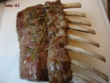 Rezept: LAMMKARREE "BUON NATALE" Bild Nr. 6 LAMMKARREE "BUON NATALE" - Rezept - Bild Nr. 6