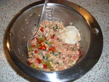 Rezept: Falscher "fescher" Hase aus der Muffinform Bild Nr. 2 Falscher "fescher" Hase aus der Muffinform - Rezept - Bild Nr. 2