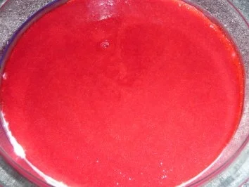 Schmandcreme mit Himbeerspiegel - Rezept - Bild Nr. 2