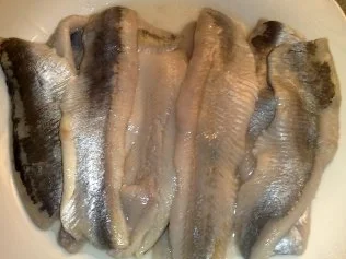 Rezept: Rollmops mariniert in Paprikasauce Bild Nr. 2 Rollmops mariniert in Paprikasauce - Rezept - Bild Nr. 2