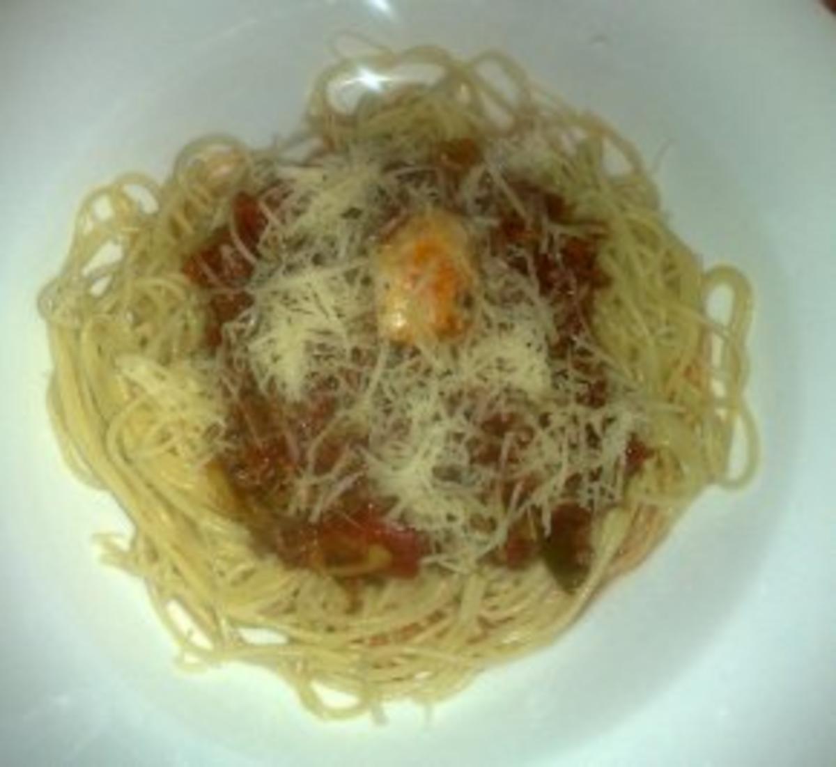 Spagetti mit Tomaten-Hacksauce - Rezept - Bild Nr. 6