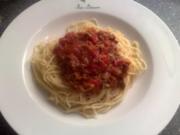 Spagetti mit Tomaten-Hacksauce - Rezept