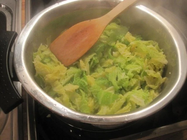 Rezept: Maultaschenauflauf mit Wirsing Bild Nr. 3 Maultaschenauflauf mit Wirsing - Rezept - Bild Nr. 3