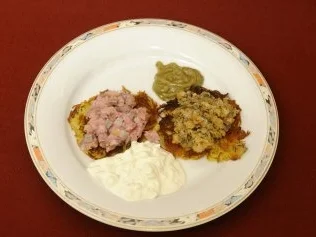 Lachs- Matjestatar auf Rösti (Anja Schüte) - Rezept