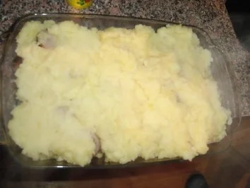 Rezept: Der Resteauflauf mit Wirsingkohl und Kartoffeln war ein Gedicht Bild Nr. 3 Der Resteauflauf mit Wirsingkohl und Kartoffeln war ein Gedicht - Rezept - Bild Nr. 3