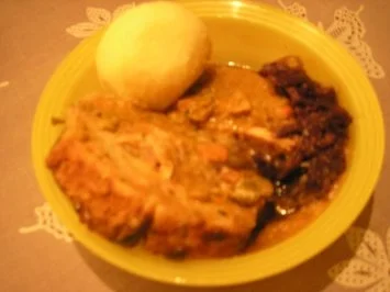 Gefüllter Spießbraten im Römertopf - Rezept