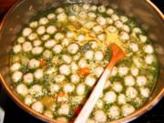 einfache frische Supe mit Hackfleischbällchen - Rezept