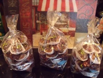 Pralinen: Marzipan-Nougat-Würfel - Rezept - Bild Nr. 3