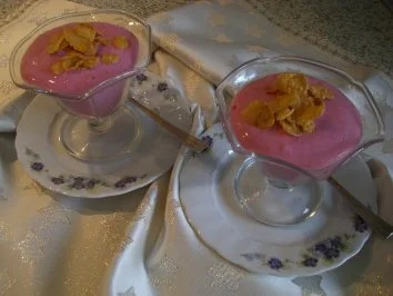 Rezept: Ganz leichte Himbeercreme Bild Nr. 2 Ganz leichte Himbeercreme - Rezept - Bild Nr. 2