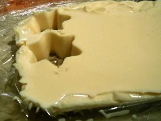 Kaffee-Panna-Cotta mit Kardamom-Gelee, Apfel-Ragout und dekorativem Eierlikör - Rezept - Bild Nr. 9