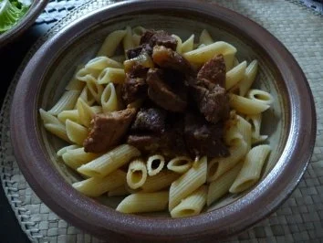 Gulasch : Gulasch aus dem Backofen - Rezept