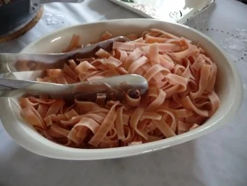 Rezept: Hackfleisch : Hack - Gemüsepfanne mit Chilinudeln Bild Nr. 3 Hackfleisch : Hack - Gemüsepfanne mit Chilinudeln - Rezept - Bild Nr. 3