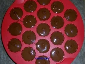 Rezept: Pralinen: Mozart-Pralinen Bild Nr. 4 Pralinen: Mozart-Pralinen - Rezept - Bild Nr. 4