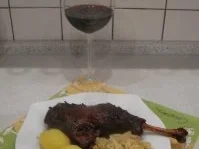 Rezept: knusprige Gänsekeule an Wirsingrahm, dazu Salzkartoffeln Bild Nr. 5 knusprige Gänsekeule an Wirsingrahm, dazu Salzkartoffeln - Rezept - Bild Nr. 5