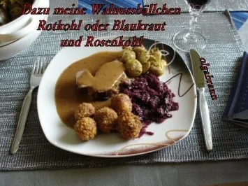 Rezept: Rotwildkeule mit Hagebutten-Pflaumensauce Rotwildkeule mit Hagebutten-Pflaumensauce - Rezept