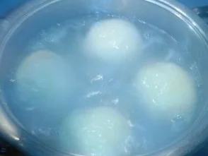 Knödelrezepte Gekochte, Halb und Halb und Grüne Knödeln - Rezept - Bild Nr. 7