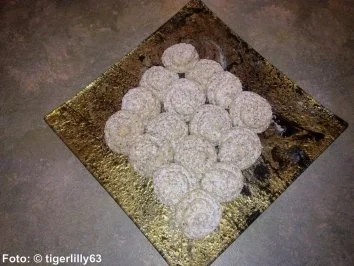 Weihnachten: Mohn-Marzipan-Busserl - Rezept