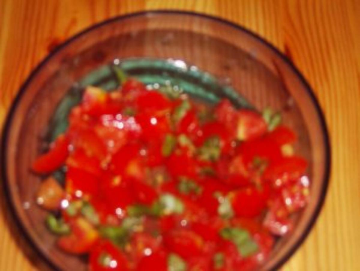 Frischer Tomatensalat - Rezept