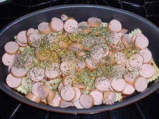 Rezept: Maultaschen-Auflauf mit einer Kartoffel-Käse-Haube Bild Nr. 3 Maultaschen-Auflauf mit einer Kartoffel-Käse-Haube - Rezept - Bild Nr. 3