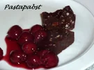 Nuss-Pastete an Vanille-Kirschen - Rezept