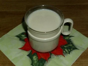 Heiße Marzipanmilch - Rezept