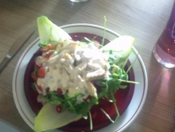 Rucolasalat mit Hähnchenbrustfilet - Rezept