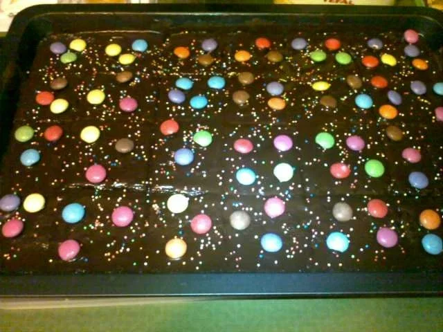 Stracciatella- Kuchen mit Schokoguss - Rezept