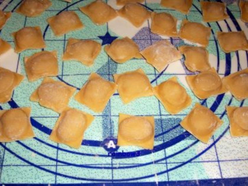 Kochen: Ravioli - Grundrezept - Rezept mit Bild - kochbar.de