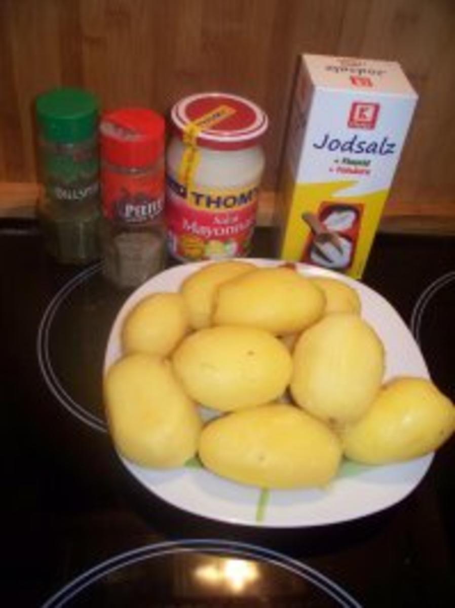 Kartoffelsalat mit Mayonnaise (Preußischer Kartoffelsalat) - Rezept - Bild Nr. 4