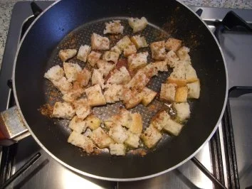 Fränkische Wein-Gemüsesuppe mit Zimtcroutons - Rezept - Bild Nr. 5