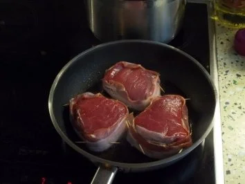Rinderfilet in Speckmantel - Rezept - Bild Nr. 2