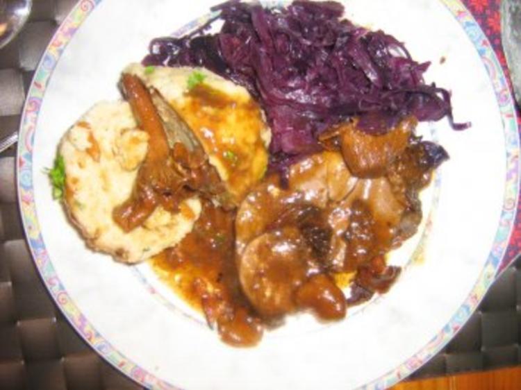 Rehkeule mit Knochen Schuhbeck und Rotwein Rezepte - kochbar.de