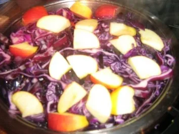 Rehkeule gefüllt im Speckmantel mit Apfelrotkohl - Rezept - Bild Nr. 6