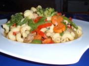Bunte Gemüse-Nudel-Filetpfanne - Rezept